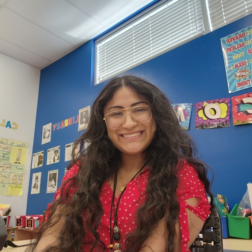 Aileen R - CSULB Babysitter