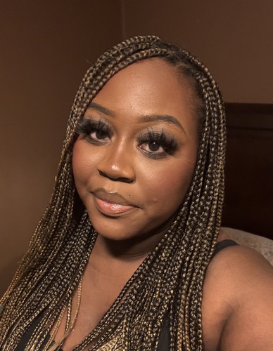 Samina H - UAB Babysitter