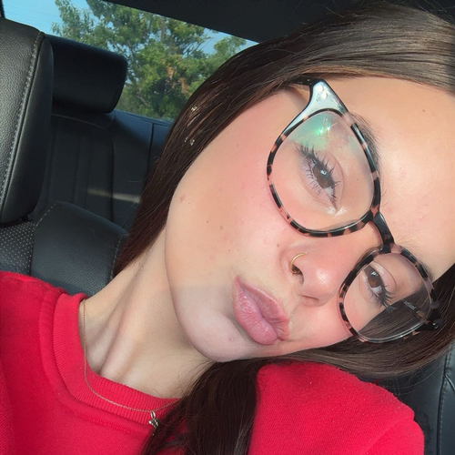 Kariden W - Undefined Babysitter