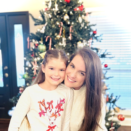 Peggy P - Jones County Junior College  Babysitter