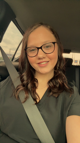 Aiyana M - Richland Community College  Babysitter