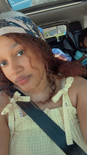 Danae M - UMD Babysitter