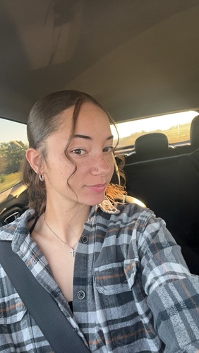 Desiree G - UCM Babysitter