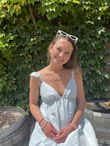 Melissa L - UVM Babysitter