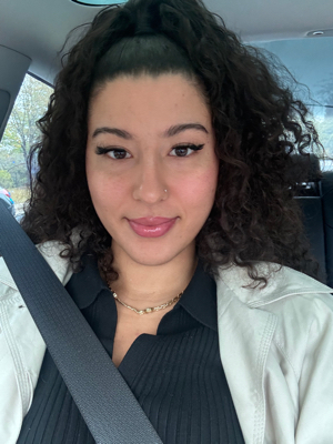 Nora D - FAU Babysitter