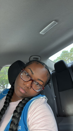 Chloe T - Baton Rouge Community College  Babysitter