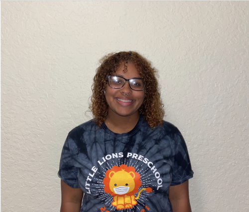 Crystal L - FAU Babysitter