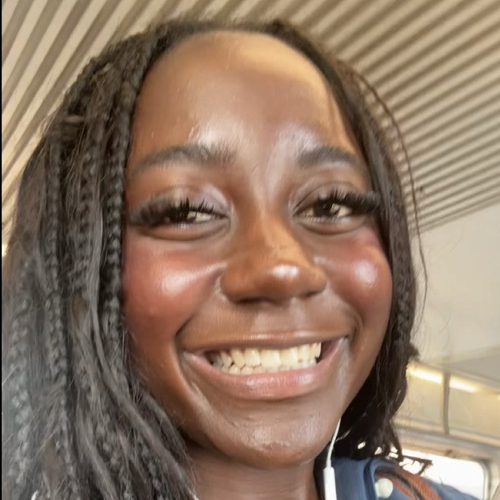 Maguie G - LaGuardia CC Babysitter