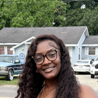 Ronbrielle C - Baton Rouge Community College  Babysitter