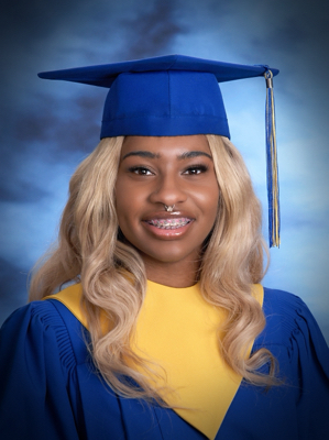 Calla G - Xavier Babysitter