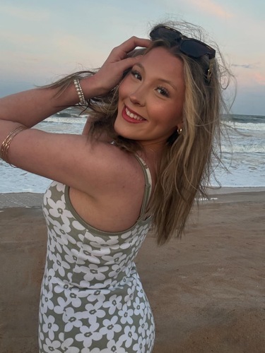 Emma H - John A. Logan College Babysitter