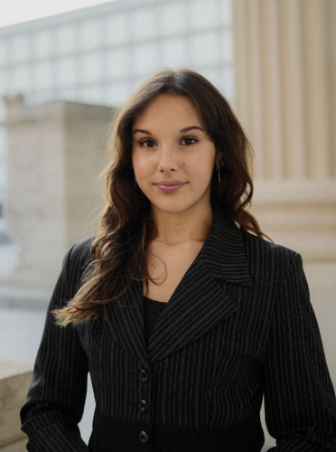 Anna P - Yale Babysitter