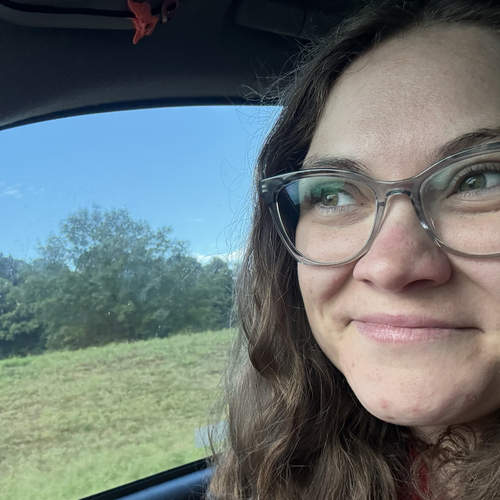 Charis S - Mississippi College Babysitter