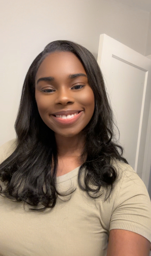 Dyjanae B - IU East Babysitter