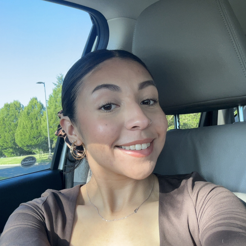 Sarahi M - Pierce College (WA) Babysitter