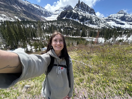 Halie K - MTU Babysitter