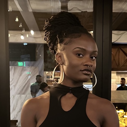 Bria W – NYU Student Seeking Nanny Jobs