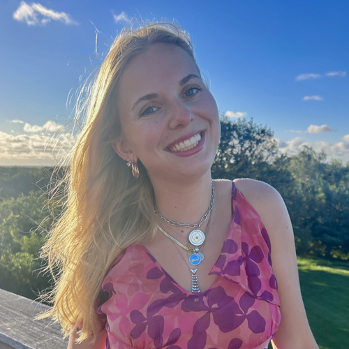 Zoe T - UVM Babysitter