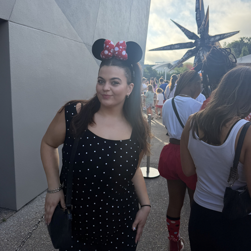 Abriella C - Belmont Babysitter