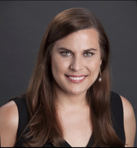 Lizzy J - UT-Austin Babysitter