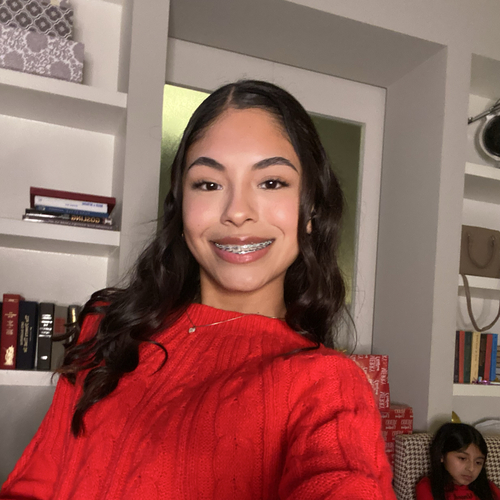 Jaylnn O - Undefined Babysitter