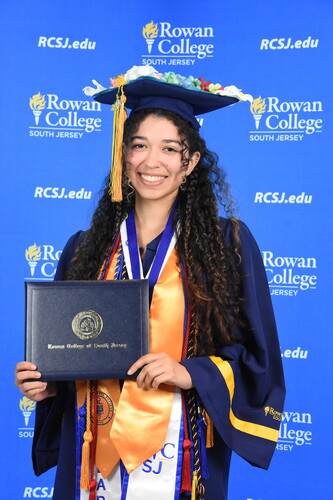 Samara K - Drew Babysitter