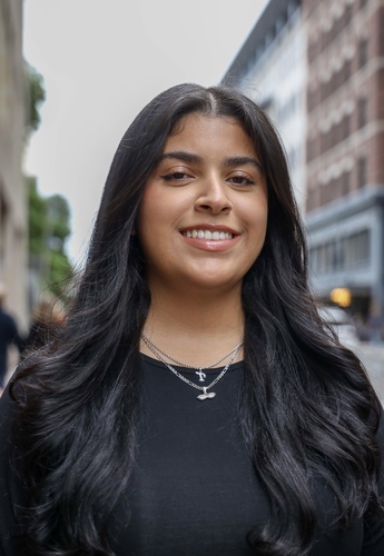 Tatiana A - Suffolk Babysitter