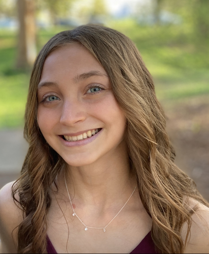 Grace H - Illinois State Babysitter