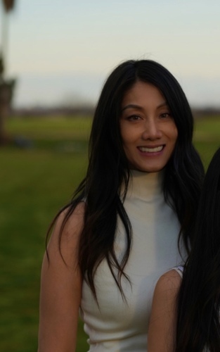 Linda C - Fresno City College  Babysitter