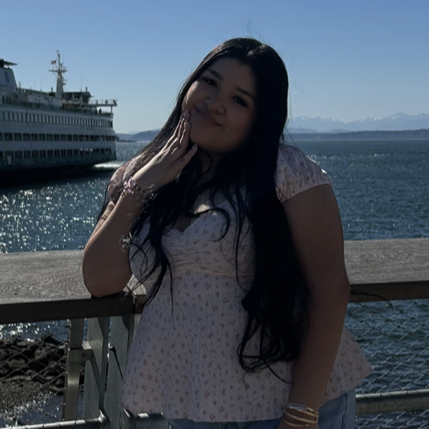 Yadhira S - Spokane Community College  Babysitter