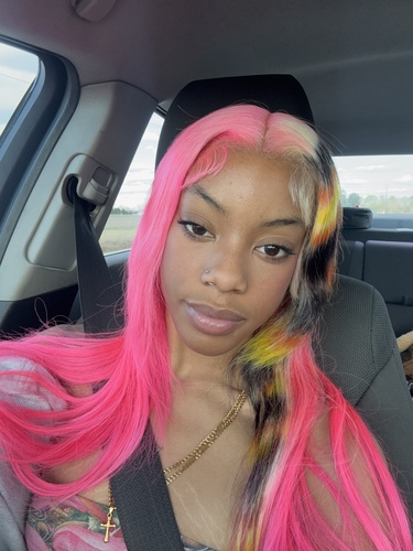 Kenyana S - Undefined Babysitter