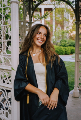 Macy P – Belmont Student Seeking Babysitting Jobs