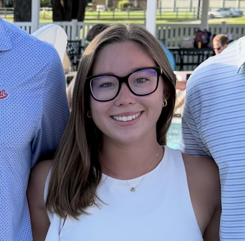 Abby F - UAB Babysitter