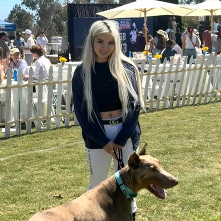 Yiyi D - USC Babysitter