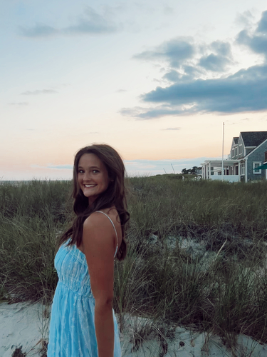 Sarah T - Samford Babysitter