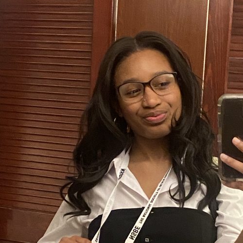 Alasia D - MTSU Babysitter