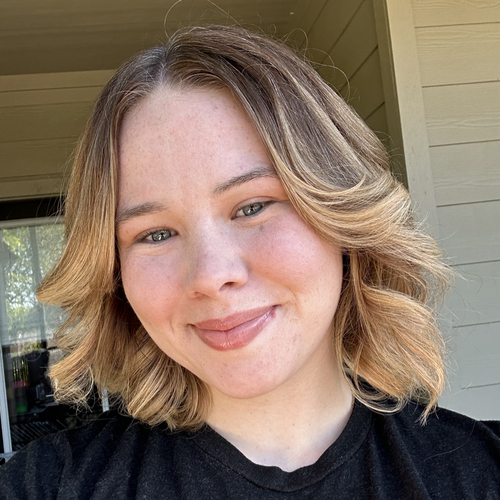 Gabbie W - CCC Babysitter
