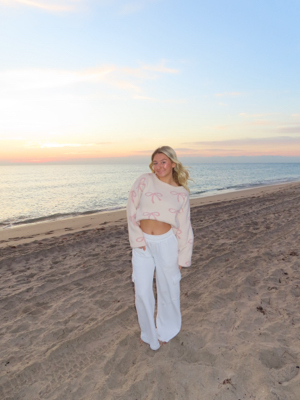 Ava S - FAU Babysitter