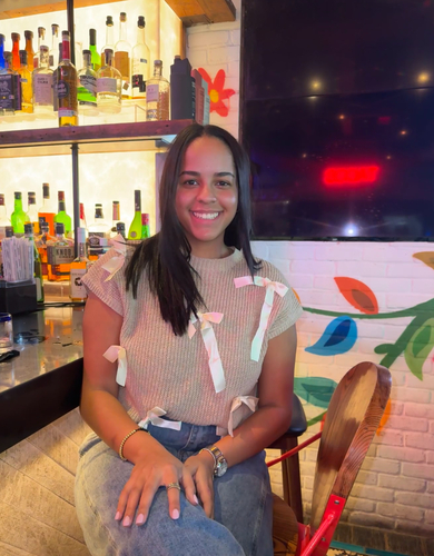 Kimberly V - UCF Babysitter