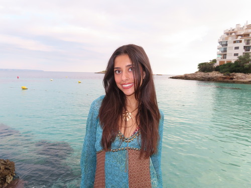 Hala I - Drexel Babysitter