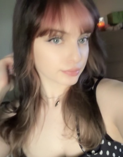 Kira L - Westchester Community College  Babysitter