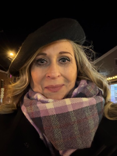 Debra M - Rowan Babysitter