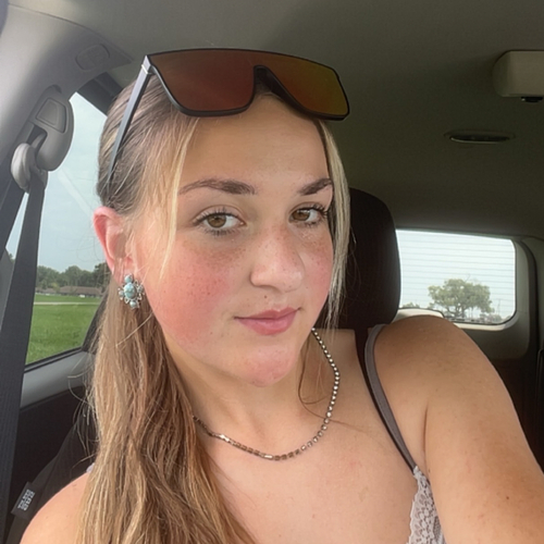 Aubrey B - Rhodes State College Babysitter