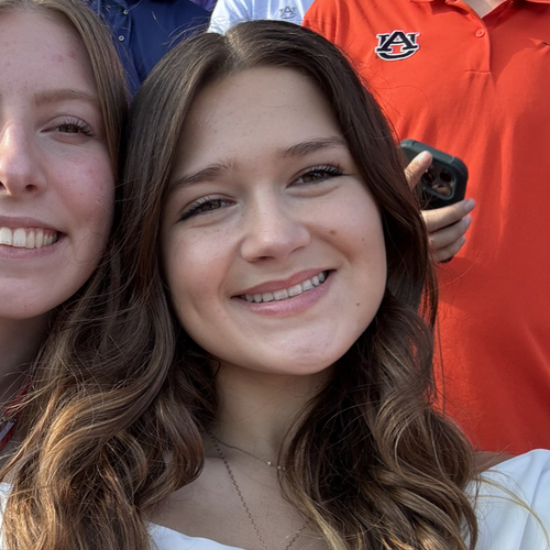 Kathryn W - Auburn Babysitter