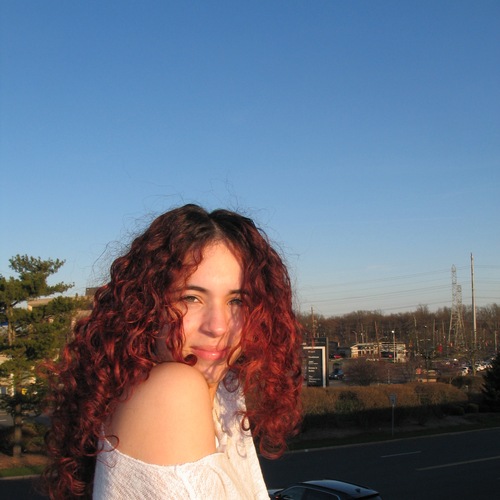 Esthefany E - Berkeley College Babysitter