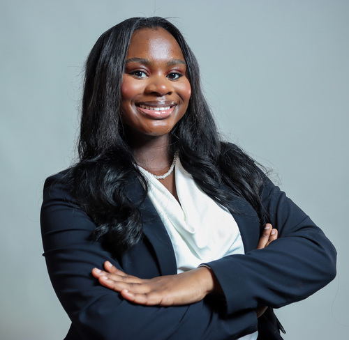 Nia T - TSU Babysitter