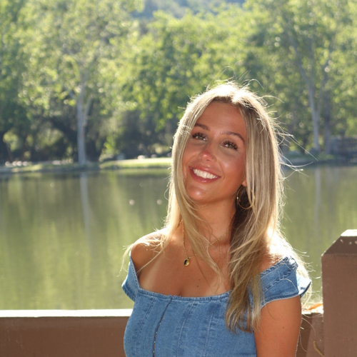 Camryn W - University of Alabama Babysitter