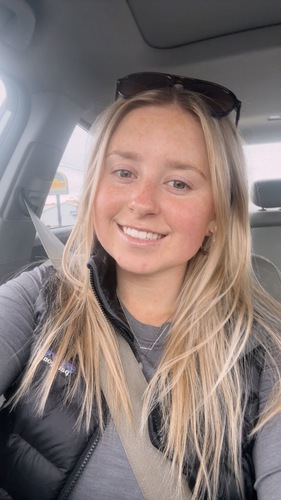 Emmie J - SU Babysitter