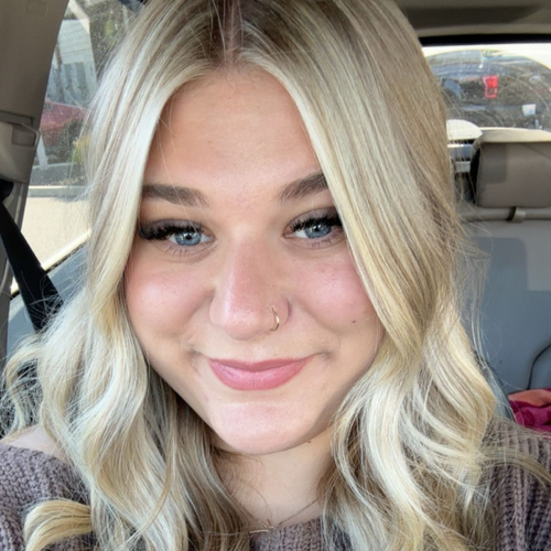 Kendyll F - Spokane Community College  Babysitter