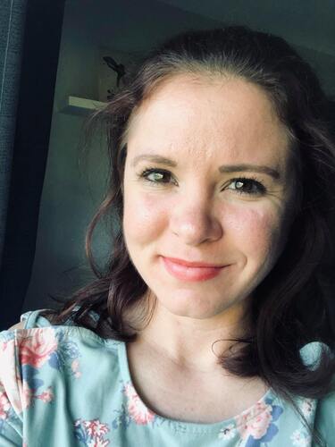 April P - ETBU Babysitter